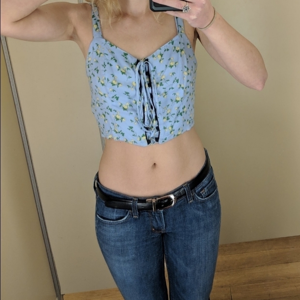Crop top